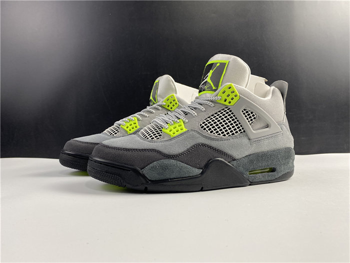 Jordan4 SE 95 Neon CT5342-007