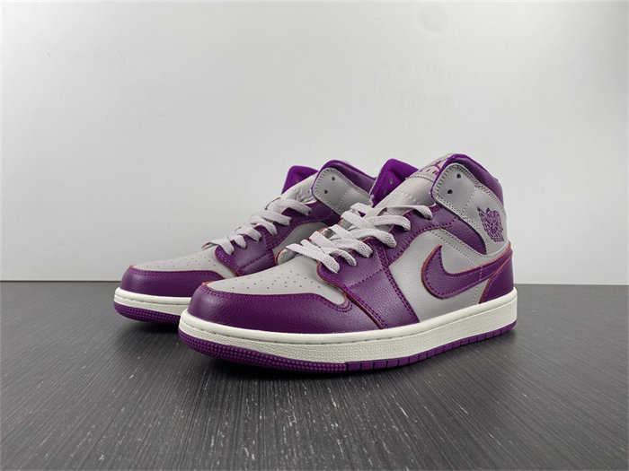 Jordan 1 Mid Magenta BQ6472-501