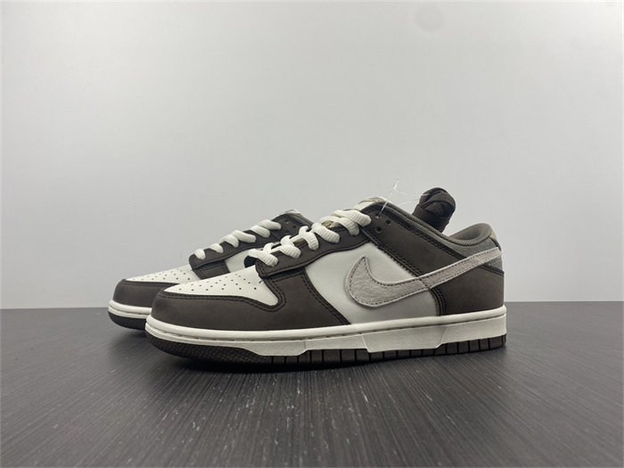 Nike SB Dunk Low 'Steamboy OST' LF0039-001