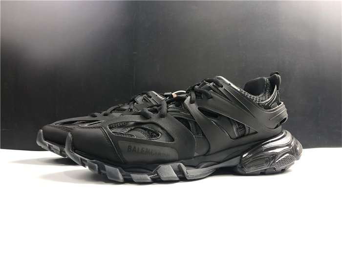 BLCG TRACK SNEAKER 542023 W3GB1 7302