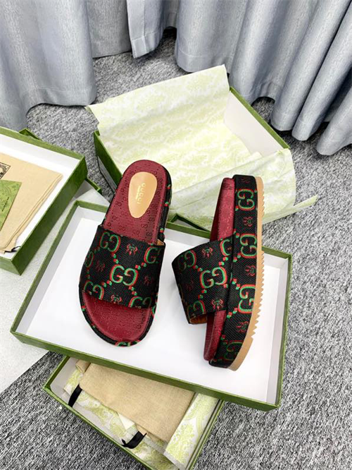 Gucci Slipper