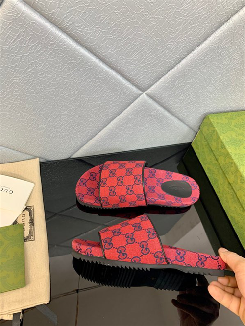 Gucci Slipper