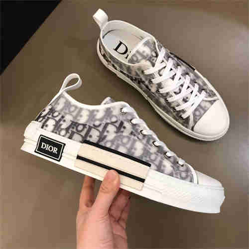 DR B23 OBLIQUE LOW TOP SNEAKERS