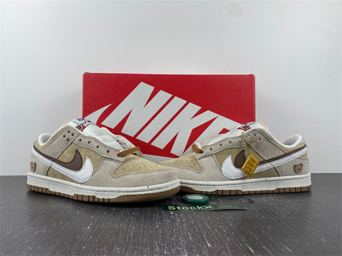 Nike Dunk Low SE 85 DO9457-100D