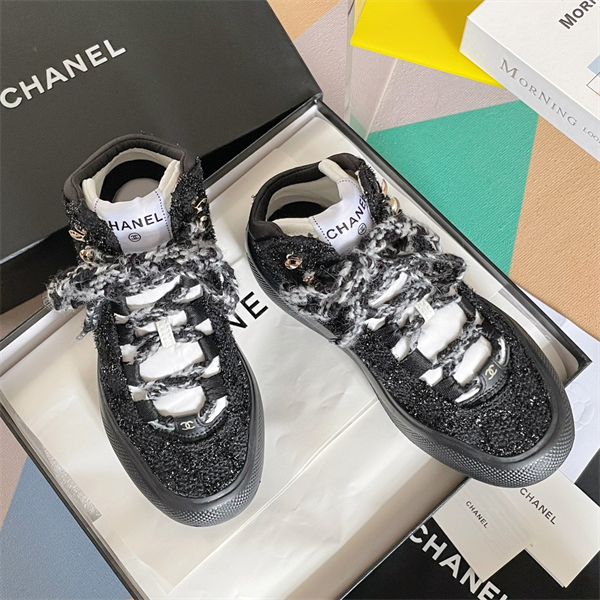 CHANEL 11