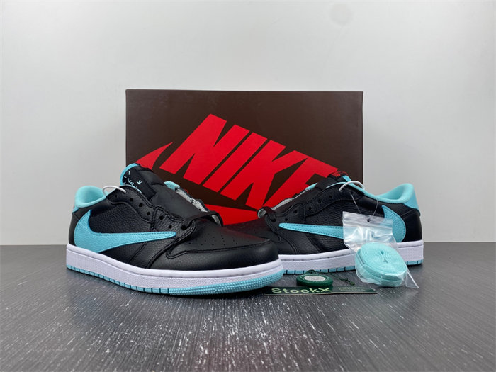 Travis Scott x Air Jordan 1 Low DM7866-701