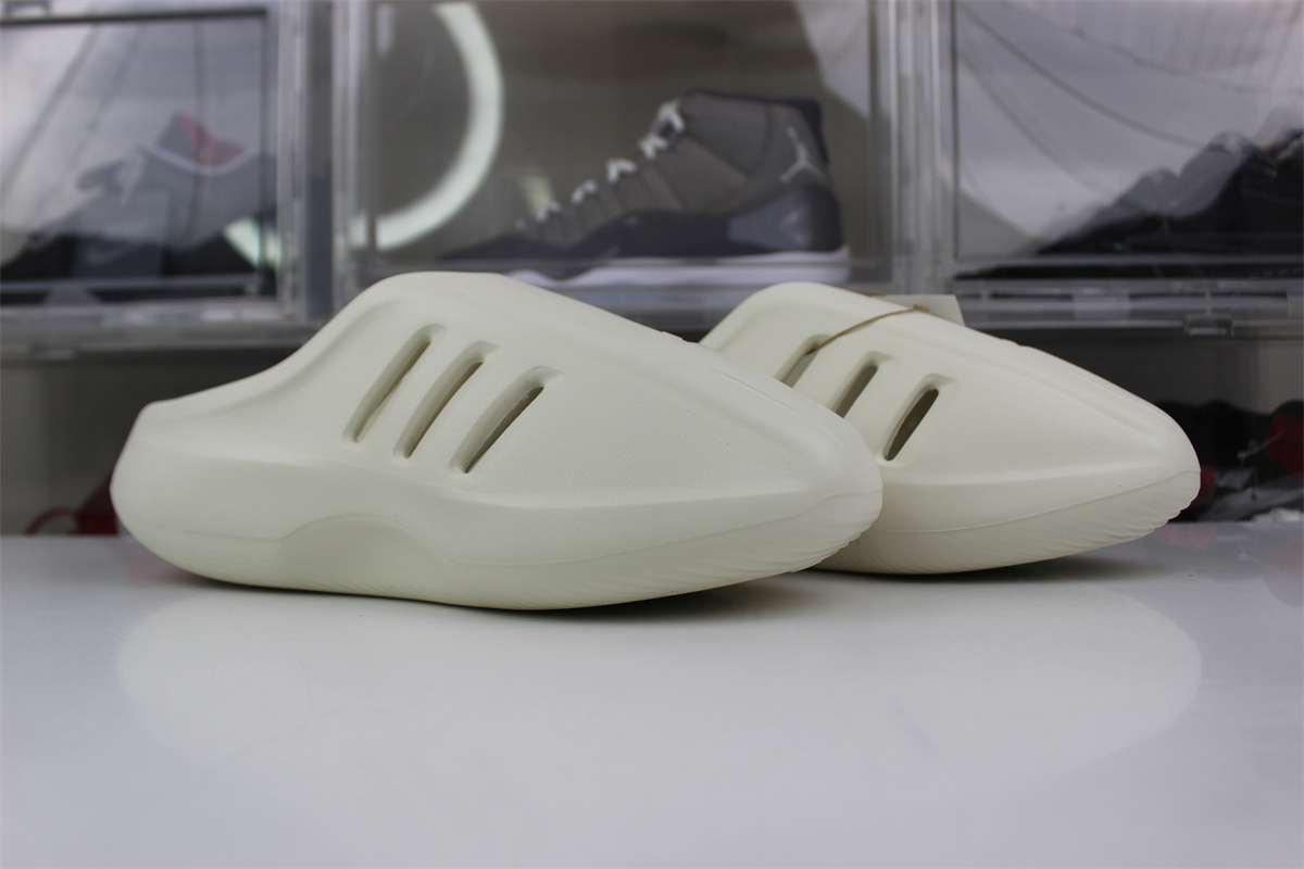 Adidas IIINFINITY Slides Pure White