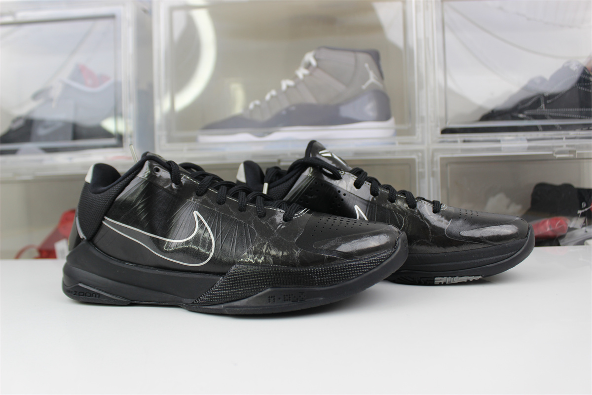 Nike Zoom Kobe V(5) Blackout