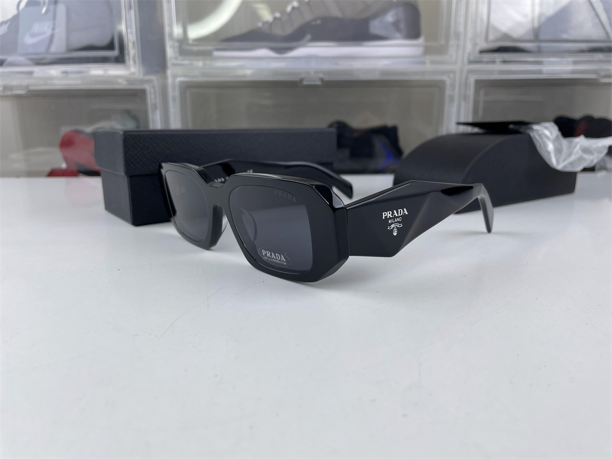 PRADA Black cool Sunglasses