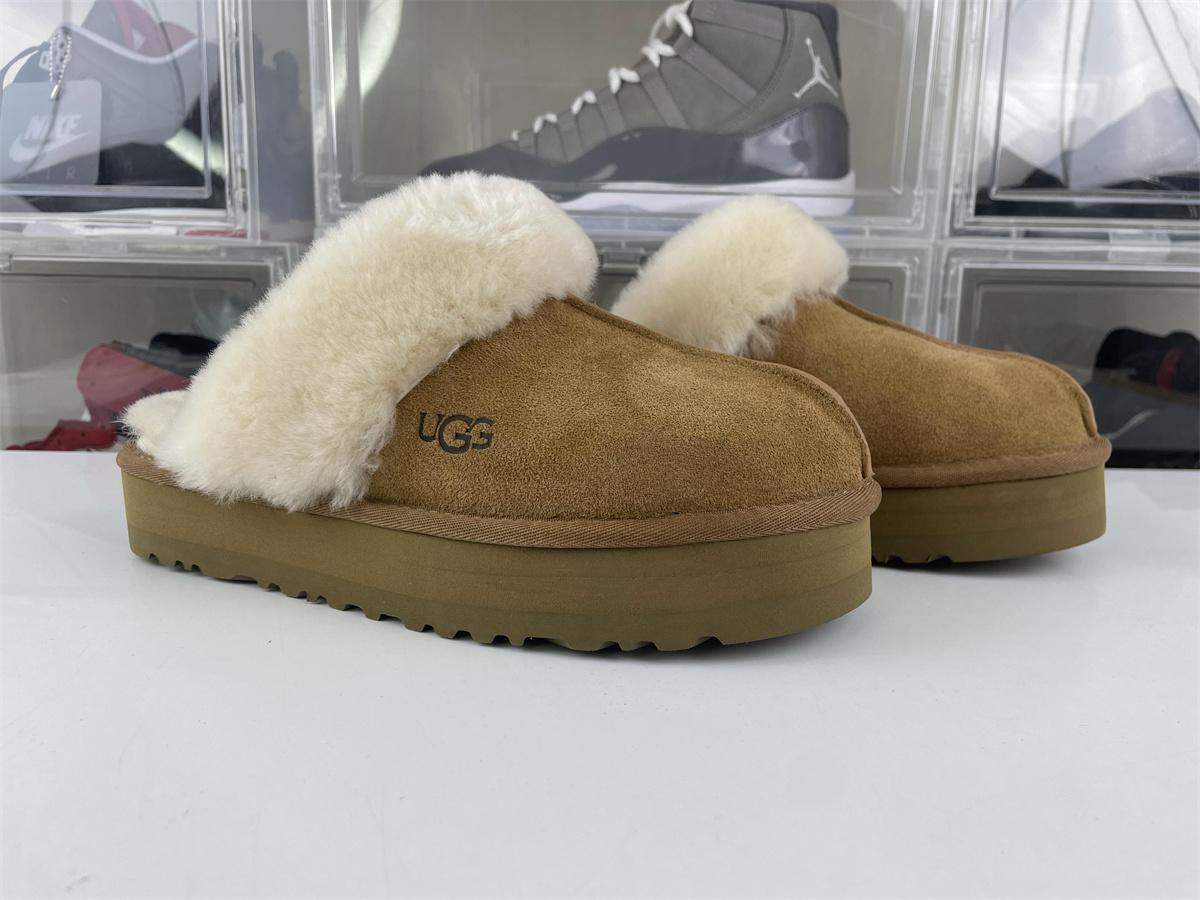 UGG women winter shoes with furs