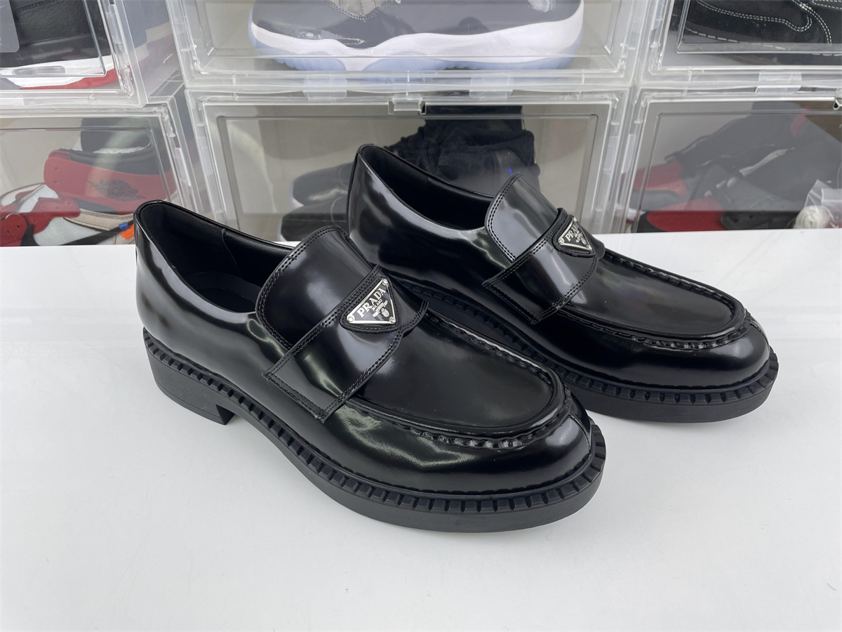 PRADA Black shoes for Unisex