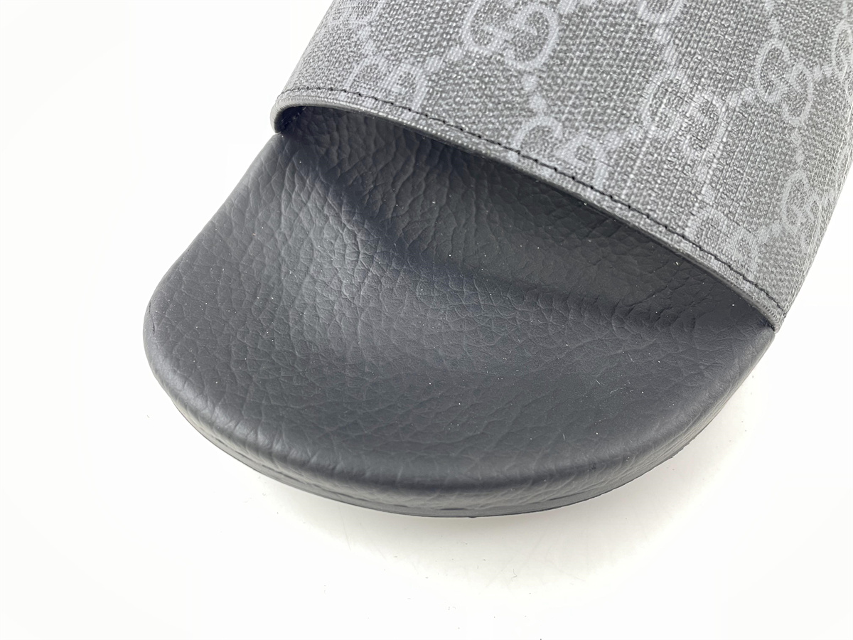 G*u*i black grey slide