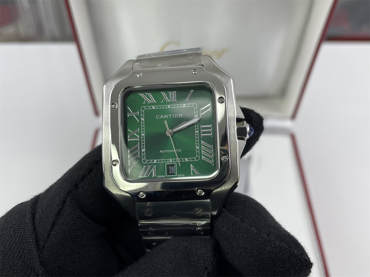 Cartier mens Watch with Green dial, (39.8x47.5x9.08mm )