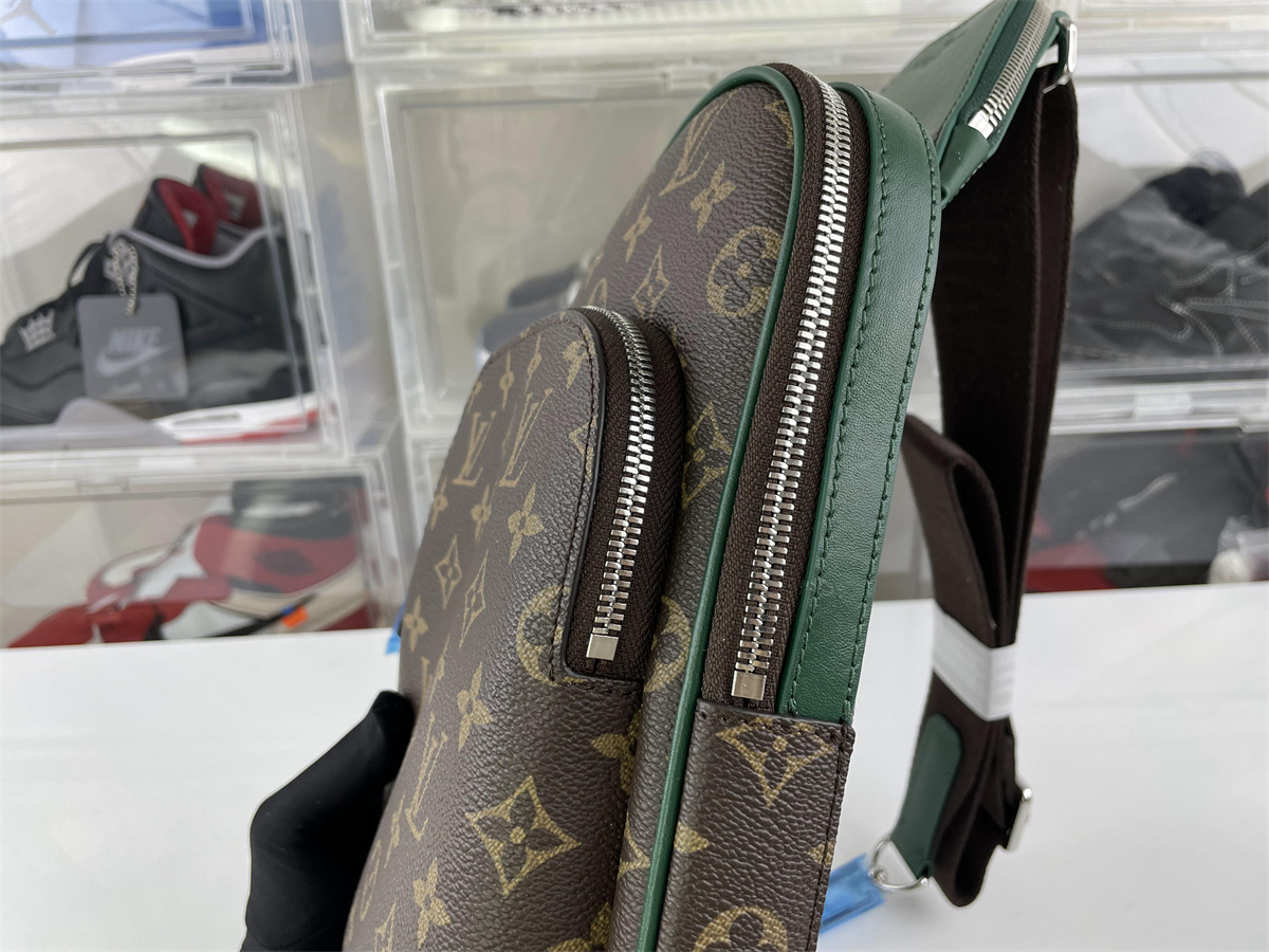 LV Avenue Brown Green Colormania mens bag (31 x 7 x 20cm)