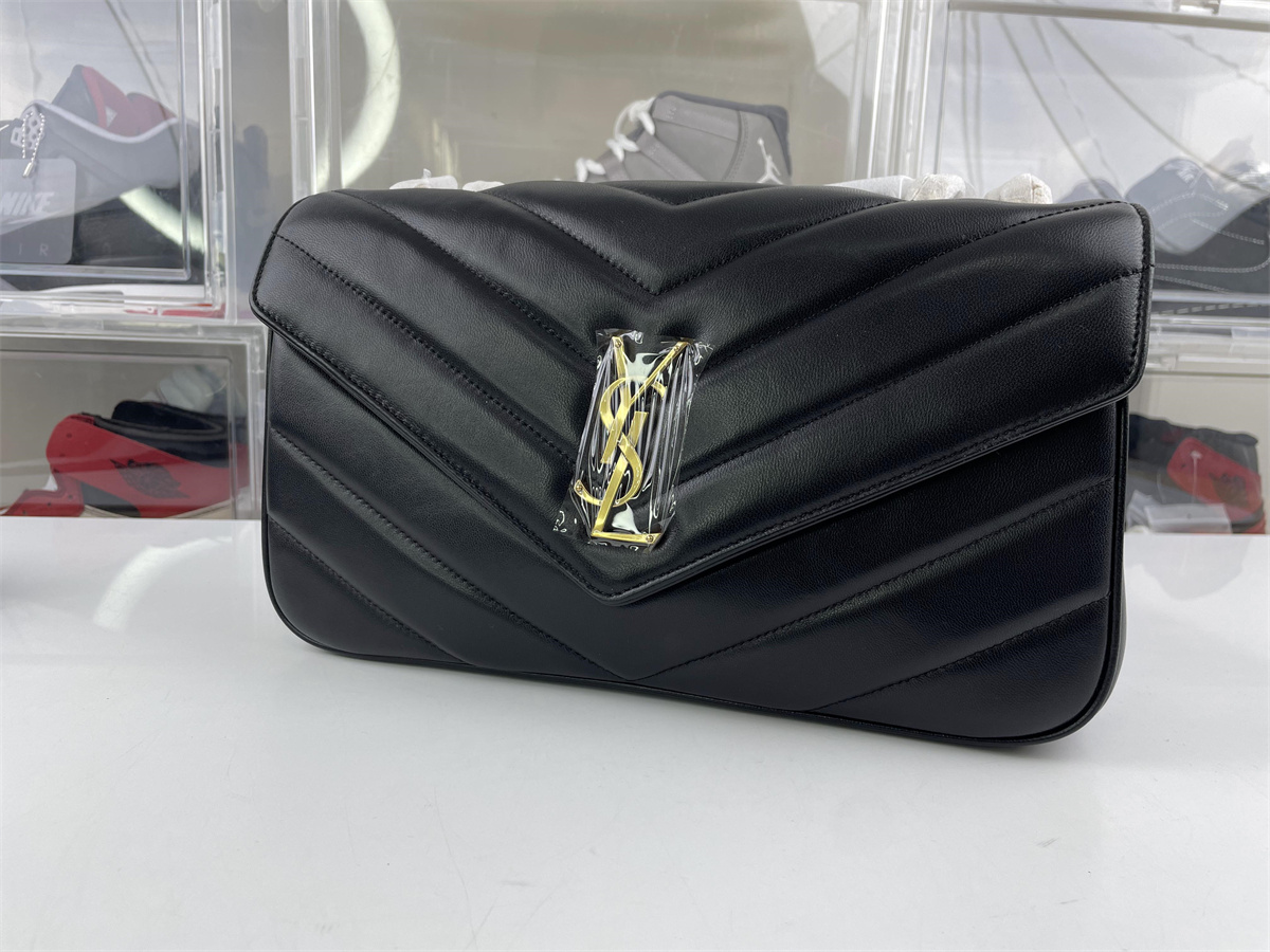 YSL LouLou Middle Black bag (29 x 17 x 10cm)