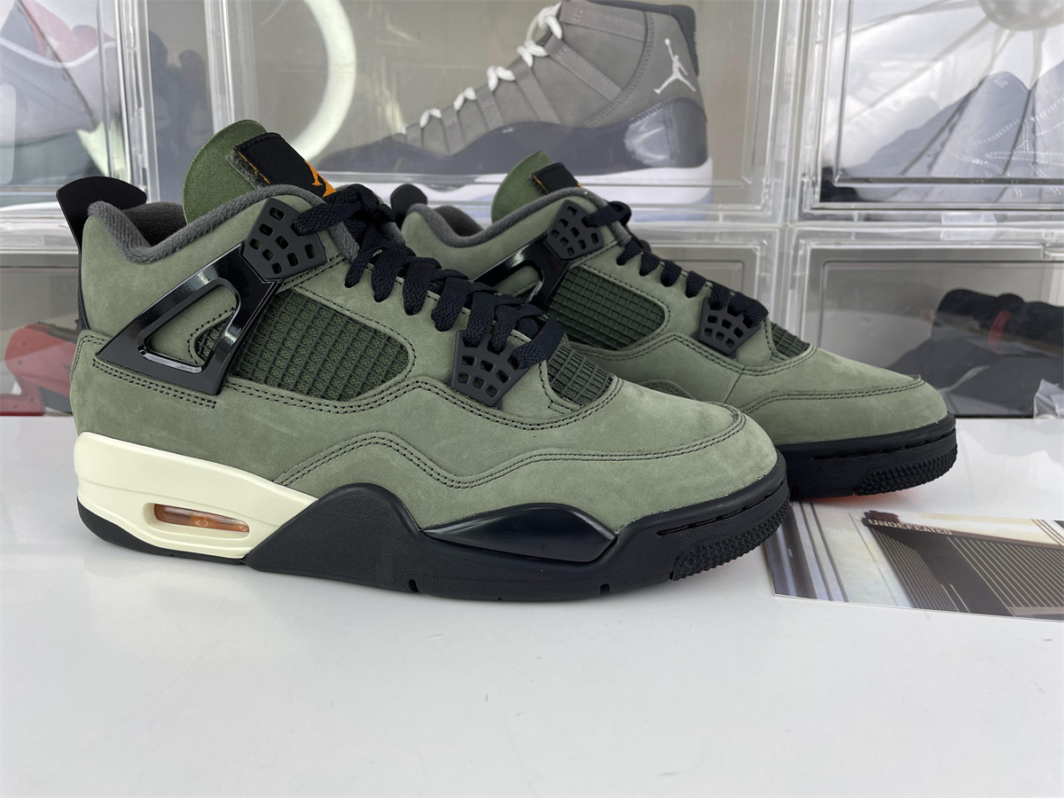 UNDEFEATED x Air Jordan 4 with NIKE AIR Heel (2025 version)