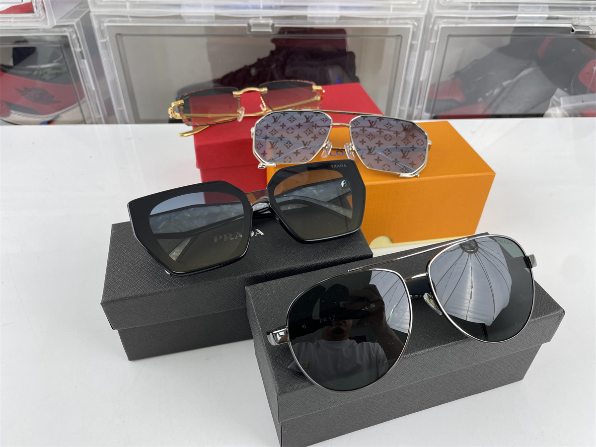 Sunglasses for different brands (price for each pcs)