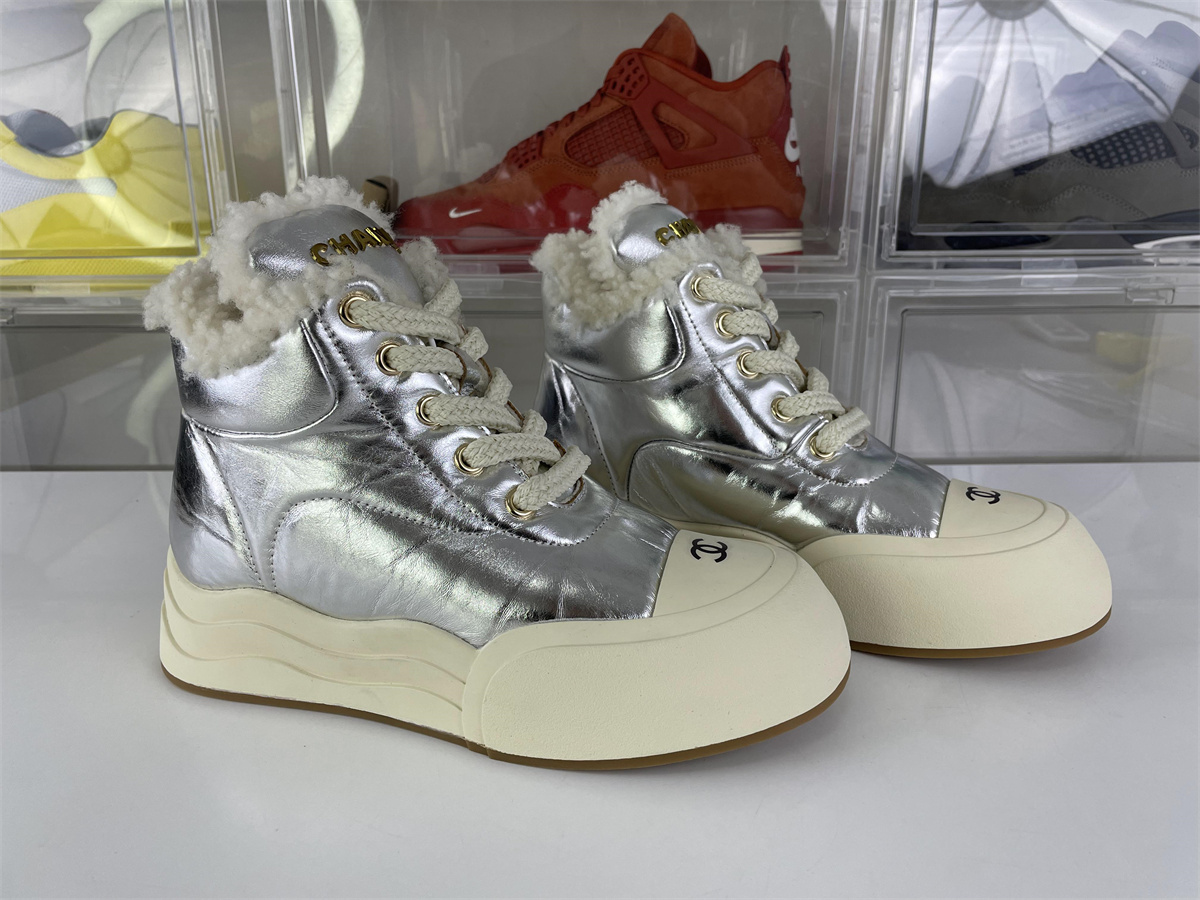 Chanel Ladies Winter Boost Silver Color, ( EU 35-41 )