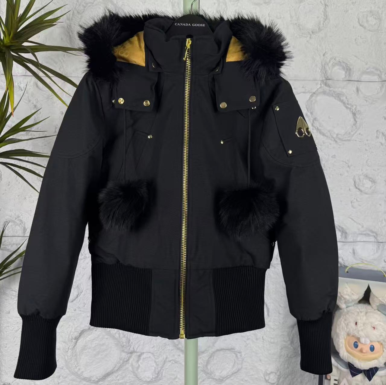 Moose Knuckles Ladies Winter Coat Black Gold Metal LOGO, (S - XL)
