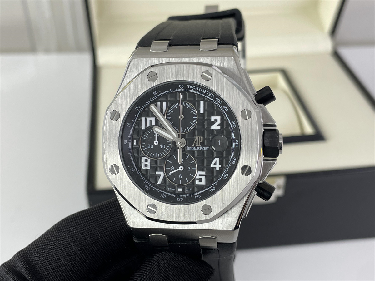 AP AUDEMARS PIGUET Silver Black dial plate Royal Oak machine moves watch, 42mm