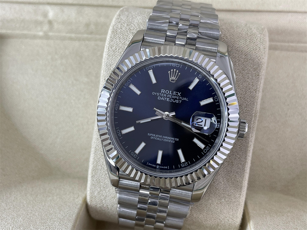 Top Level Rolex Dark Royal Datejust Automachine watch, 41mm