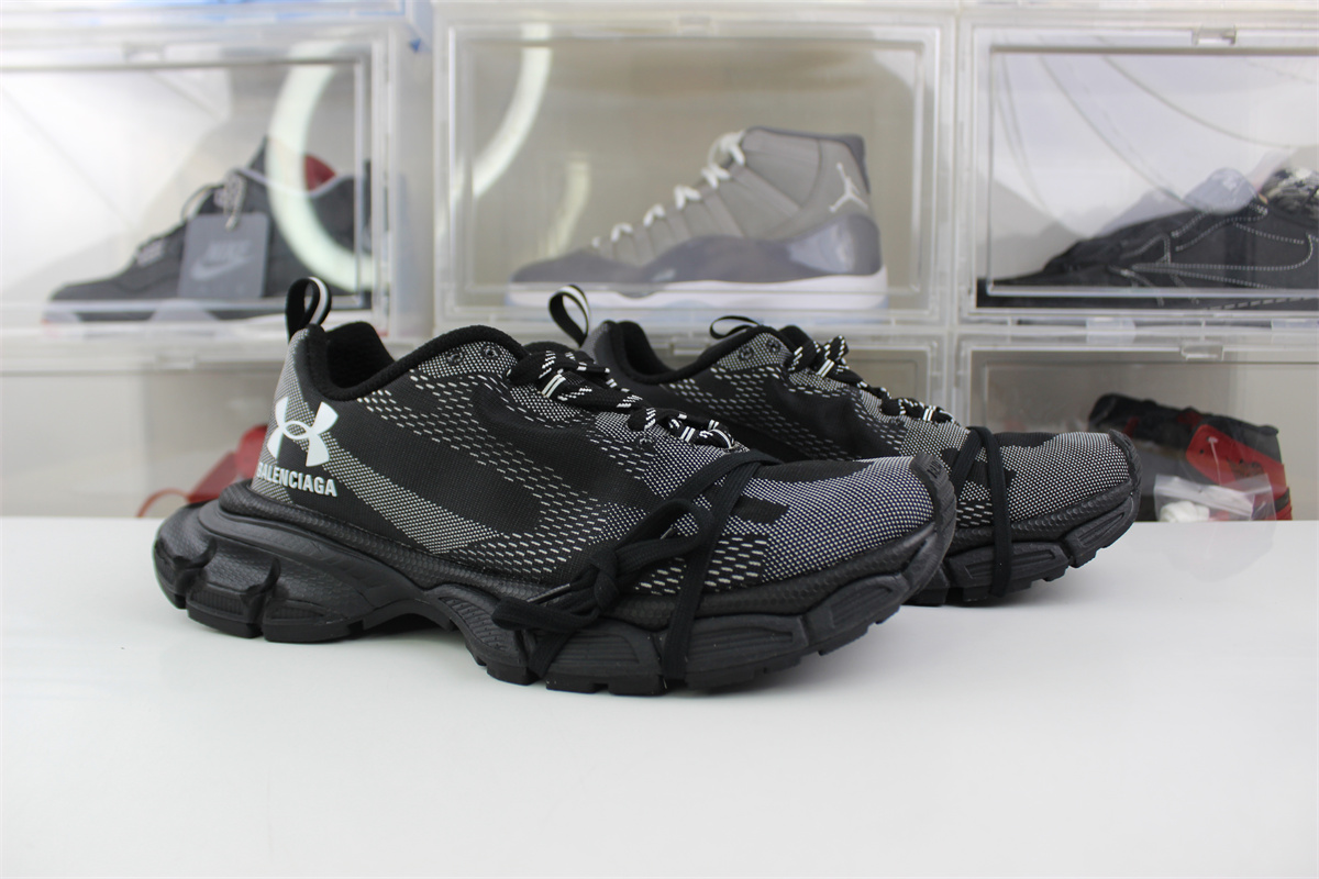 Under Amour Balenciaga PHANTOM SNEAKER