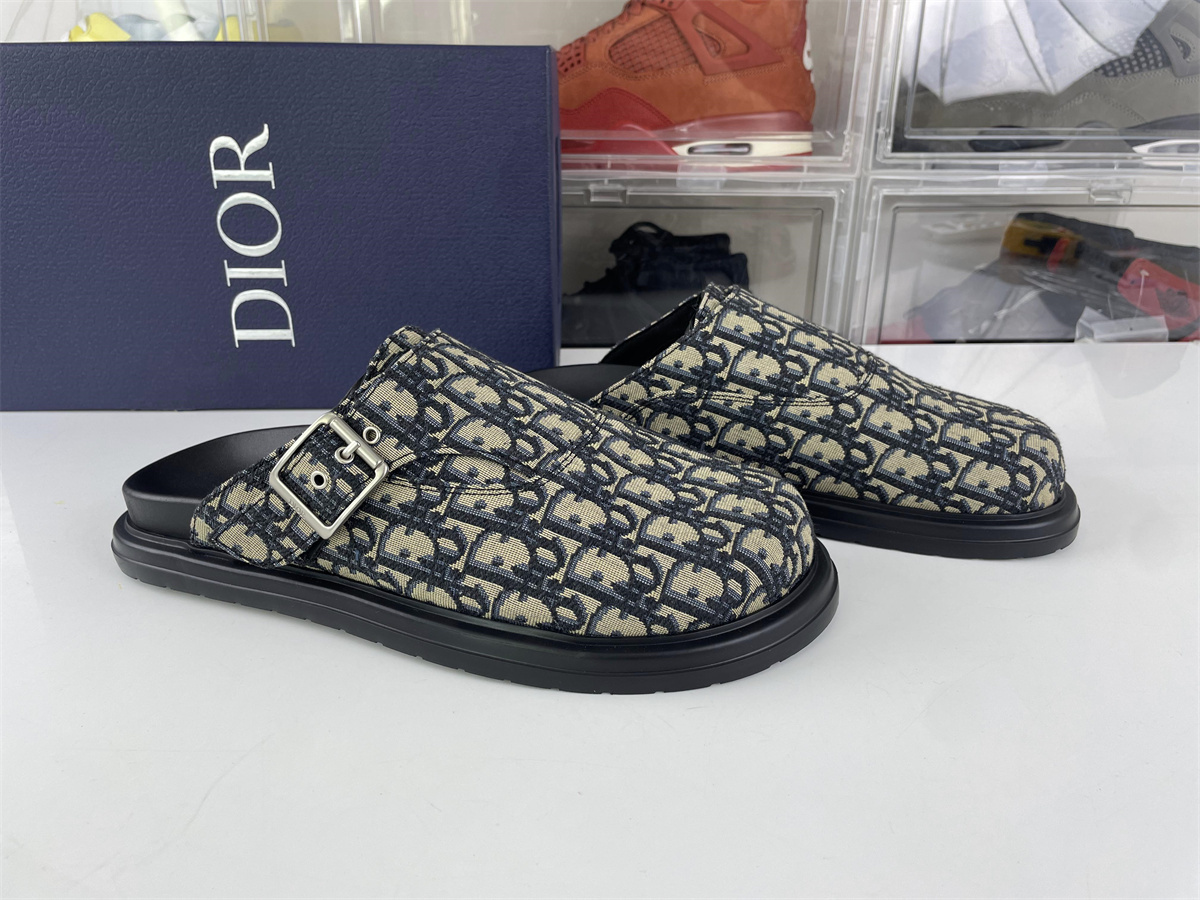 DIOR Aqua Oblique Black Cream Slipper