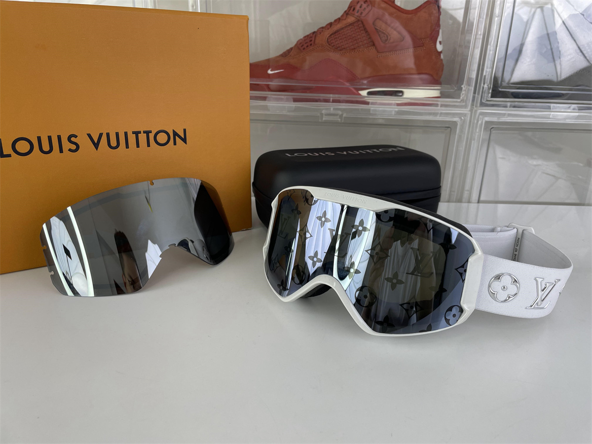 LV Louis Vuitton White Ski Goggles