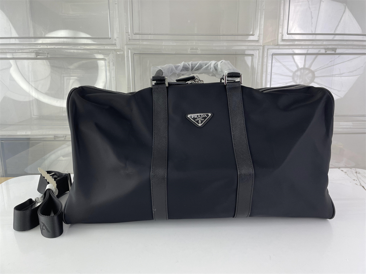 Prada Black Nylon material Travelling bag, (48 x 26 x 16.5cm)