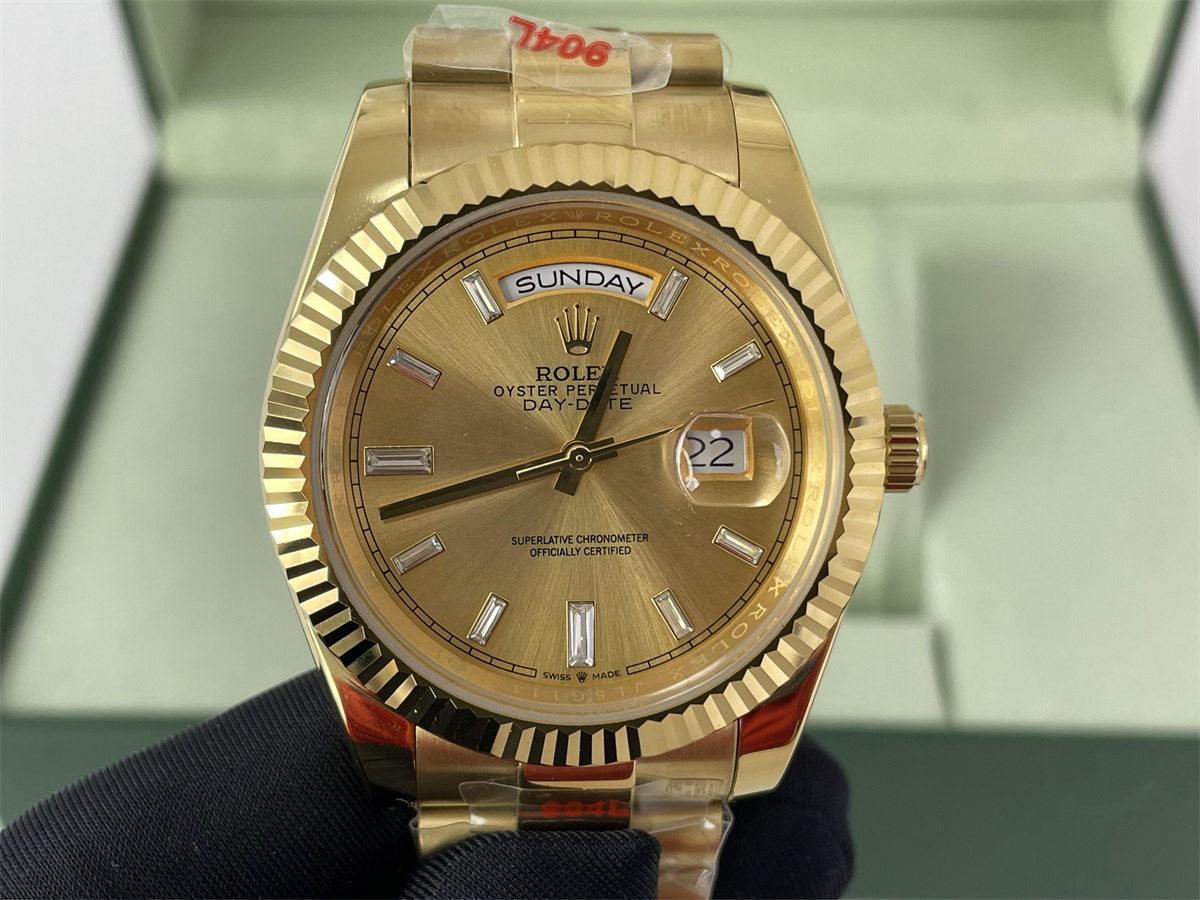 Rolex Gold Day-Date Weekday option with strap diamonds automachine watch, 41mm
