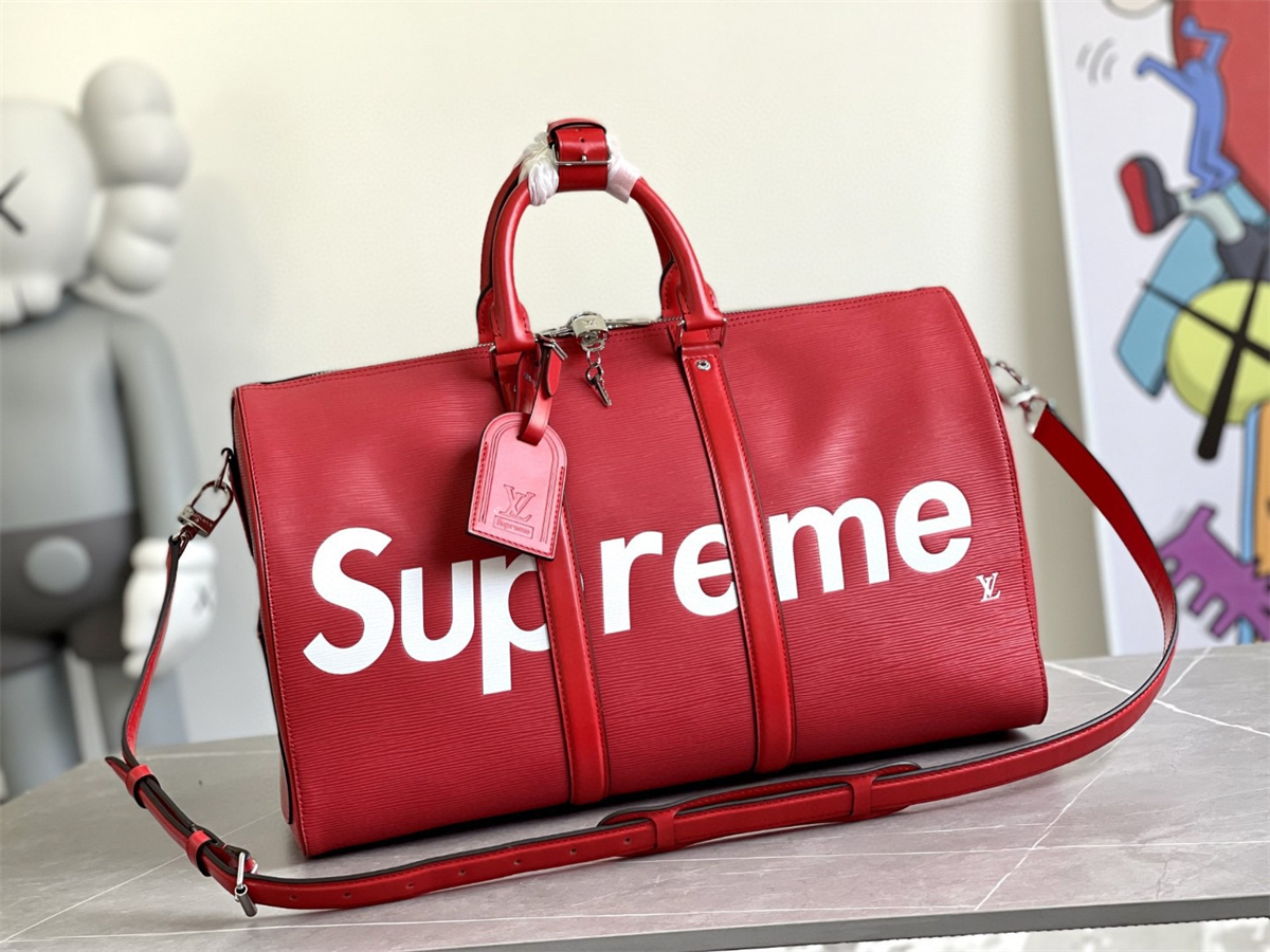 Supreme x LV Louis Vuitton Red Keepall Travelling bag Top Batch, (45 x 27 x 20 cm)