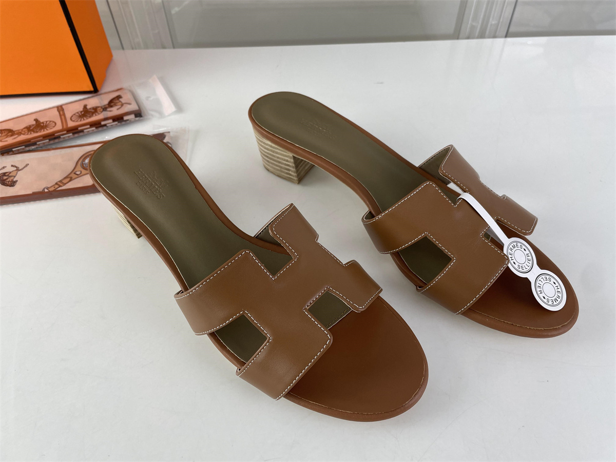 Hermes Lady's Brown color Mid Heel Slipper 4cm height, (EU35-42)