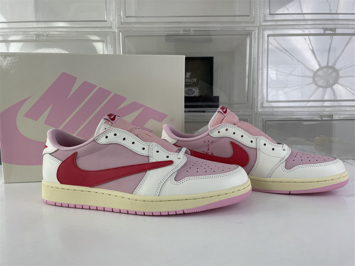 GOAT Travis Scott × AJ1 Low "Shy Pink"