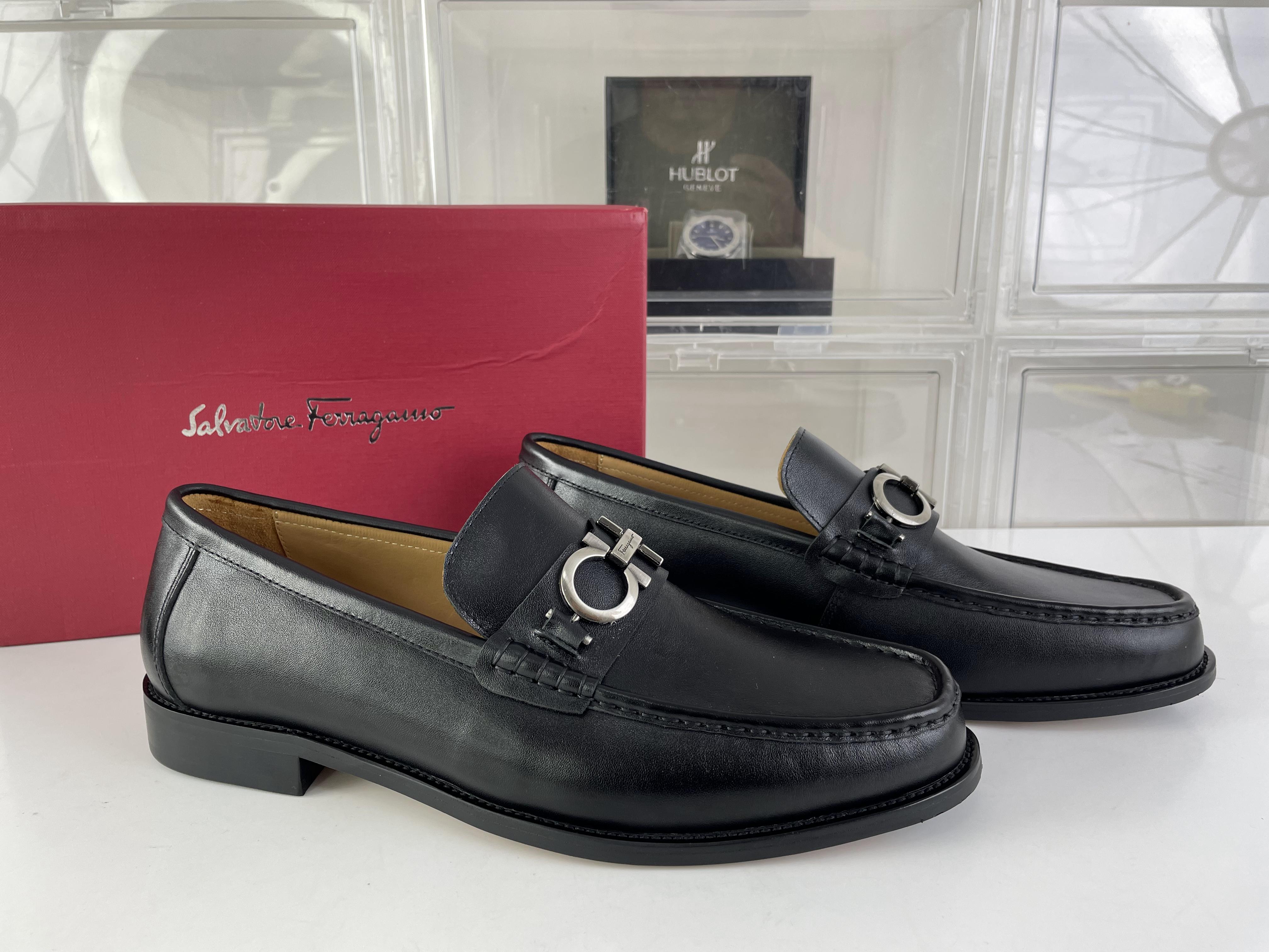 GUCCI Black Leather Male Dressing shoes with Silver Metal LOGO, (EU 38- 46 )