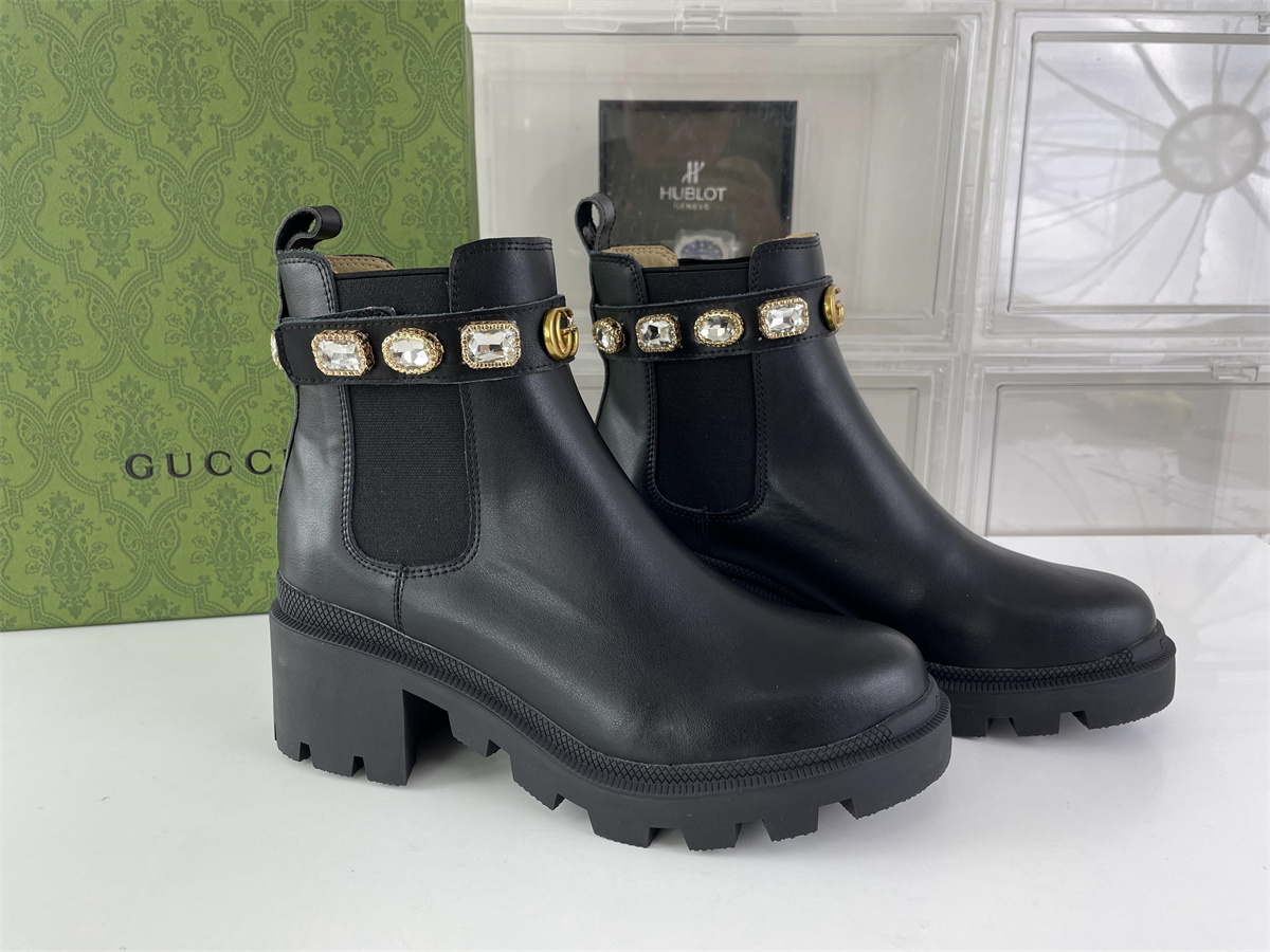 GUCCI Lady's Black Cowhide Leather Boost with Crystals, (EU35-42)