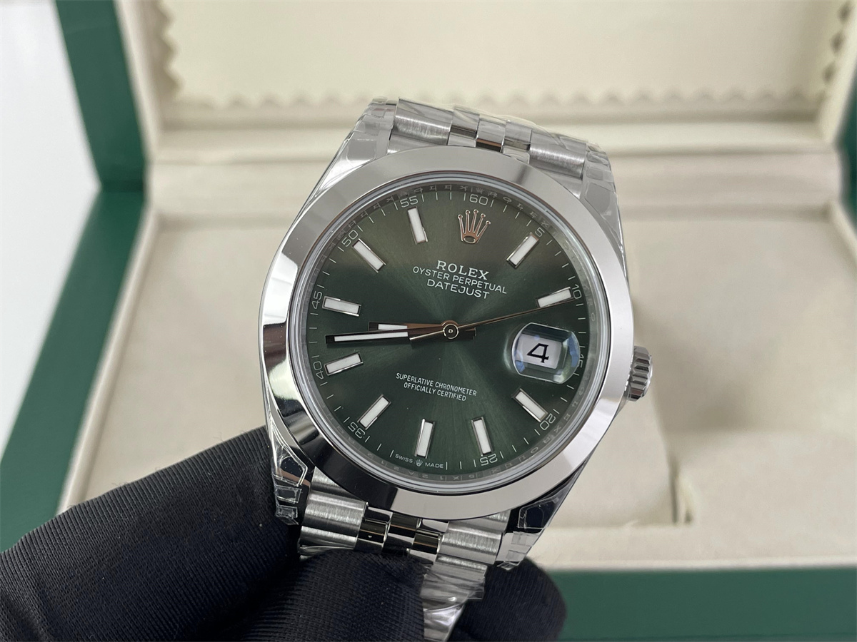 ROLEX DateJust Silver Green Smooth Out Circle automachine Watch, 41mm