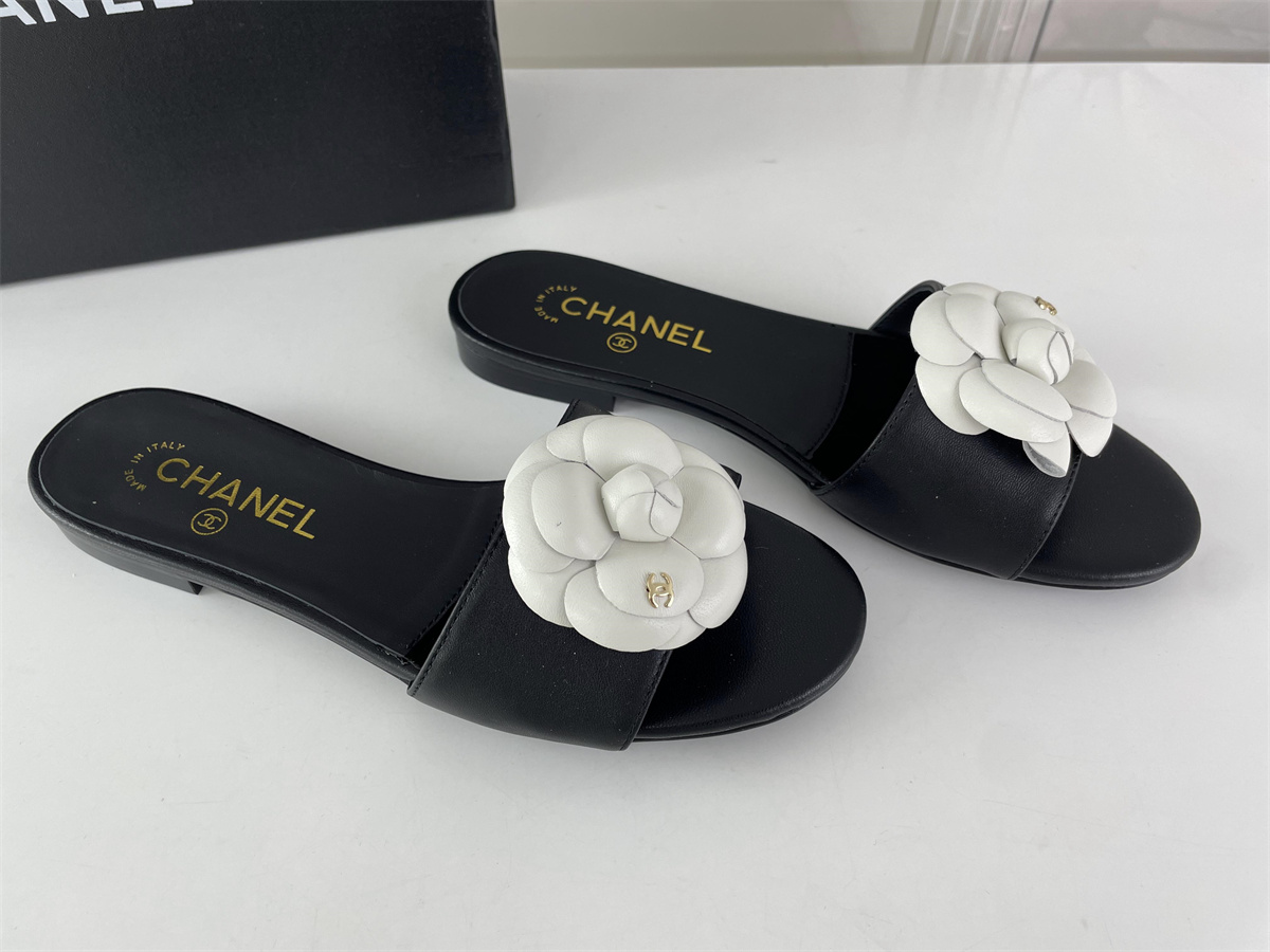 Chanel Black slipper with White Flower, (EU35-41)