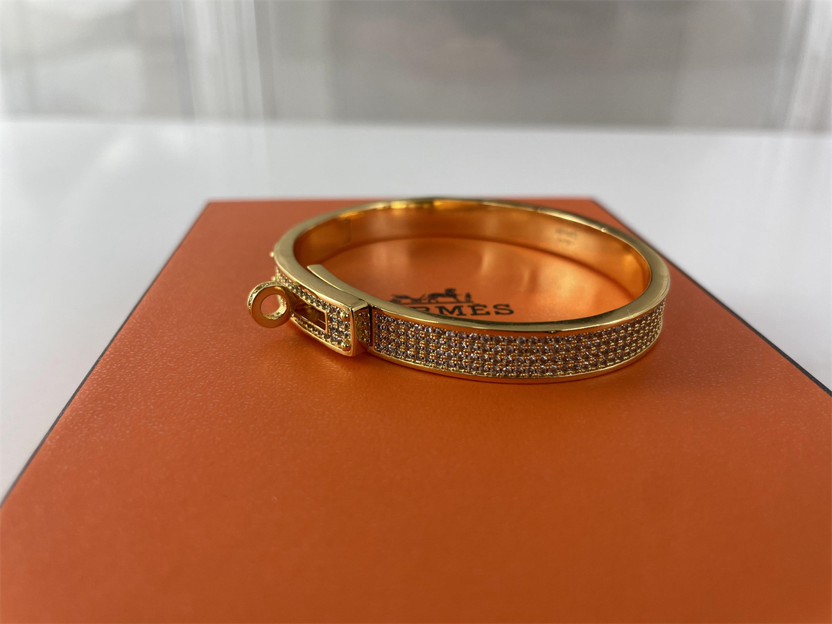 H brand Hermes Yellow Gold with Zircon stone Bracelet, (17-21cm)