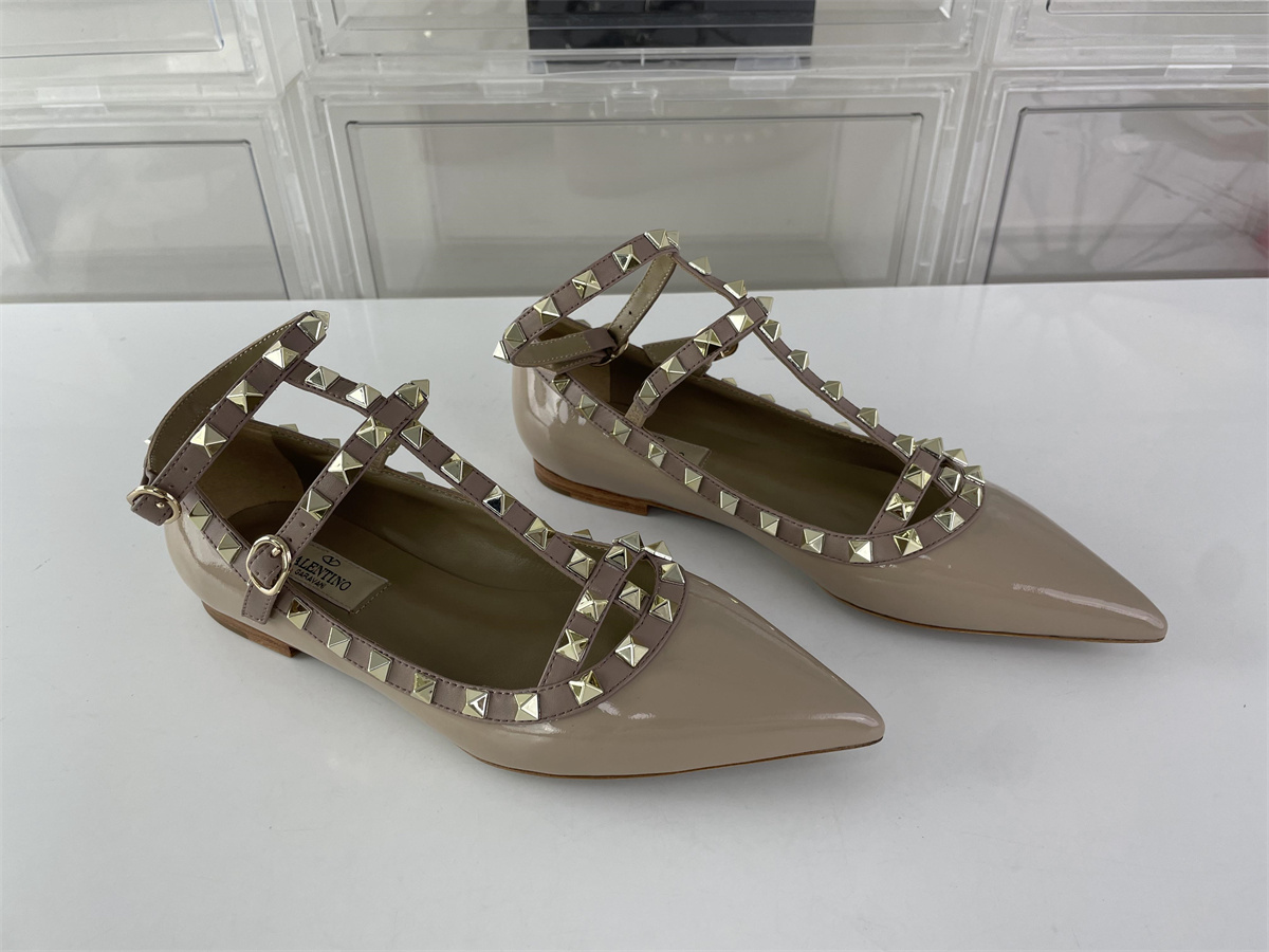 VALENTINO Tan color Flat Lady's dressing shoes