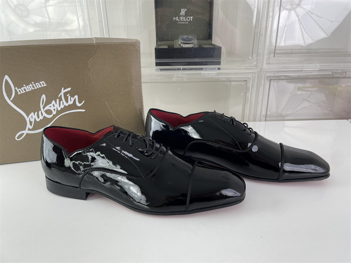 CL Christian Louboutin Black Dressing shoes with Red bottom, (EU38-46)