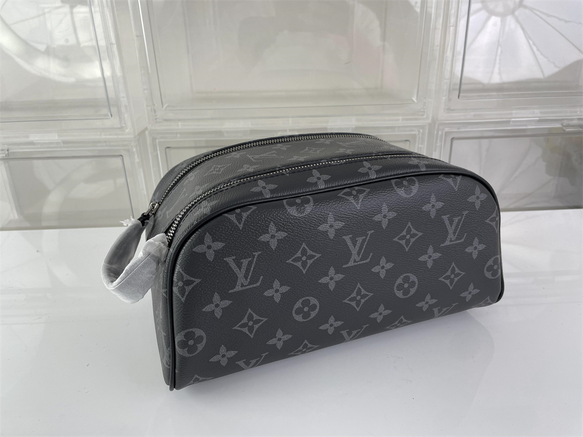 LV DOPP KIT Black Toiletry bag, (28 x 16.5 x 15 cm)