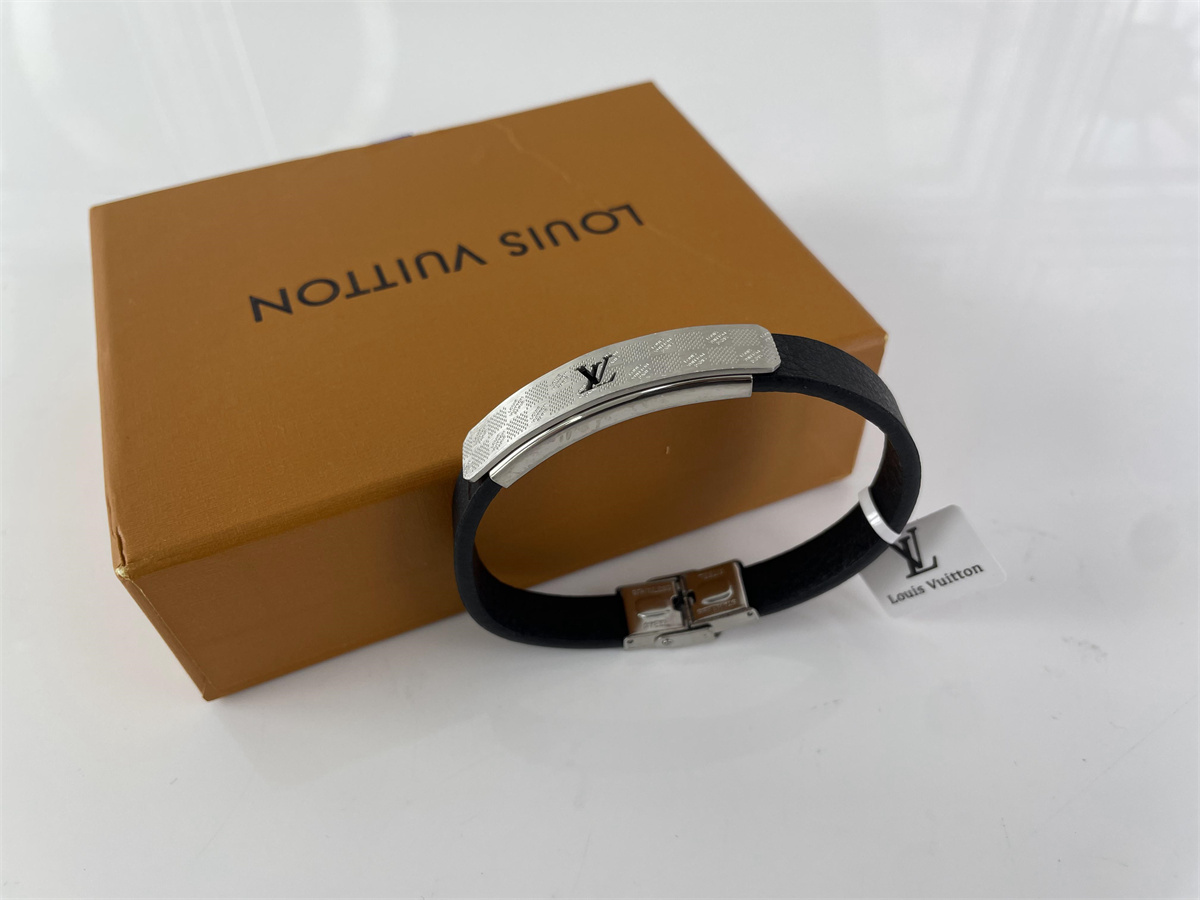 LV leather bracelet with Steel LOGO,  21cm