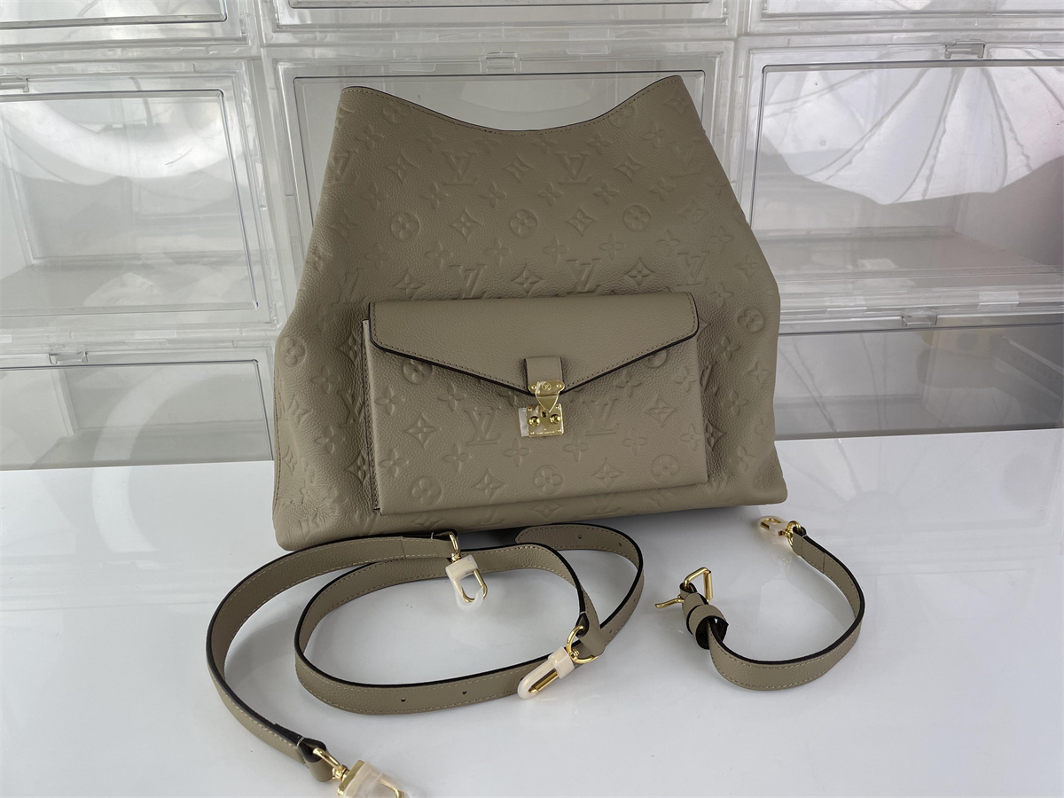 LV Louis Vuitton Hobo Metis Tan color purse bag, ( 35 x 32.5 x 10 cm)
