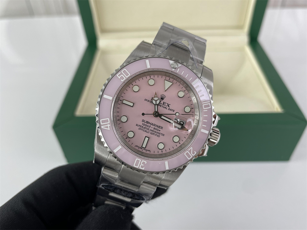 Rolex Pink Submariner Automachine watch, 41mm