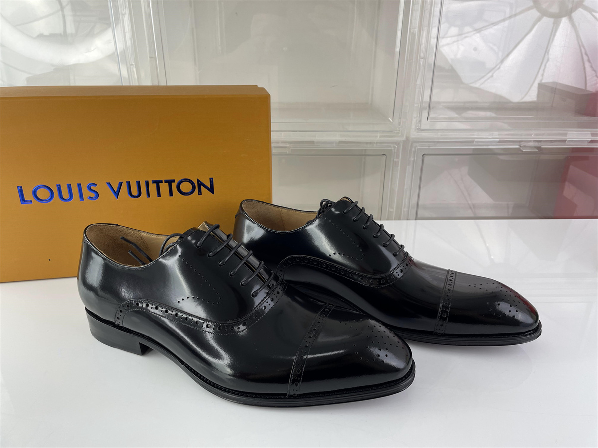 LV Louis Vuitton Male Black Leather Dressing shoes with tiny holes decoration, (EU39-46)